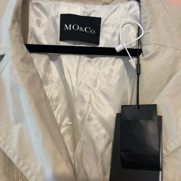 MO&Co. Women's Trench Style Cropped Jacket Cool Loose Lapel - Picture 3 of 9